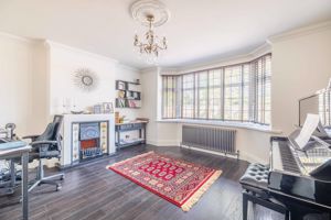 Family room- click for photo gallery